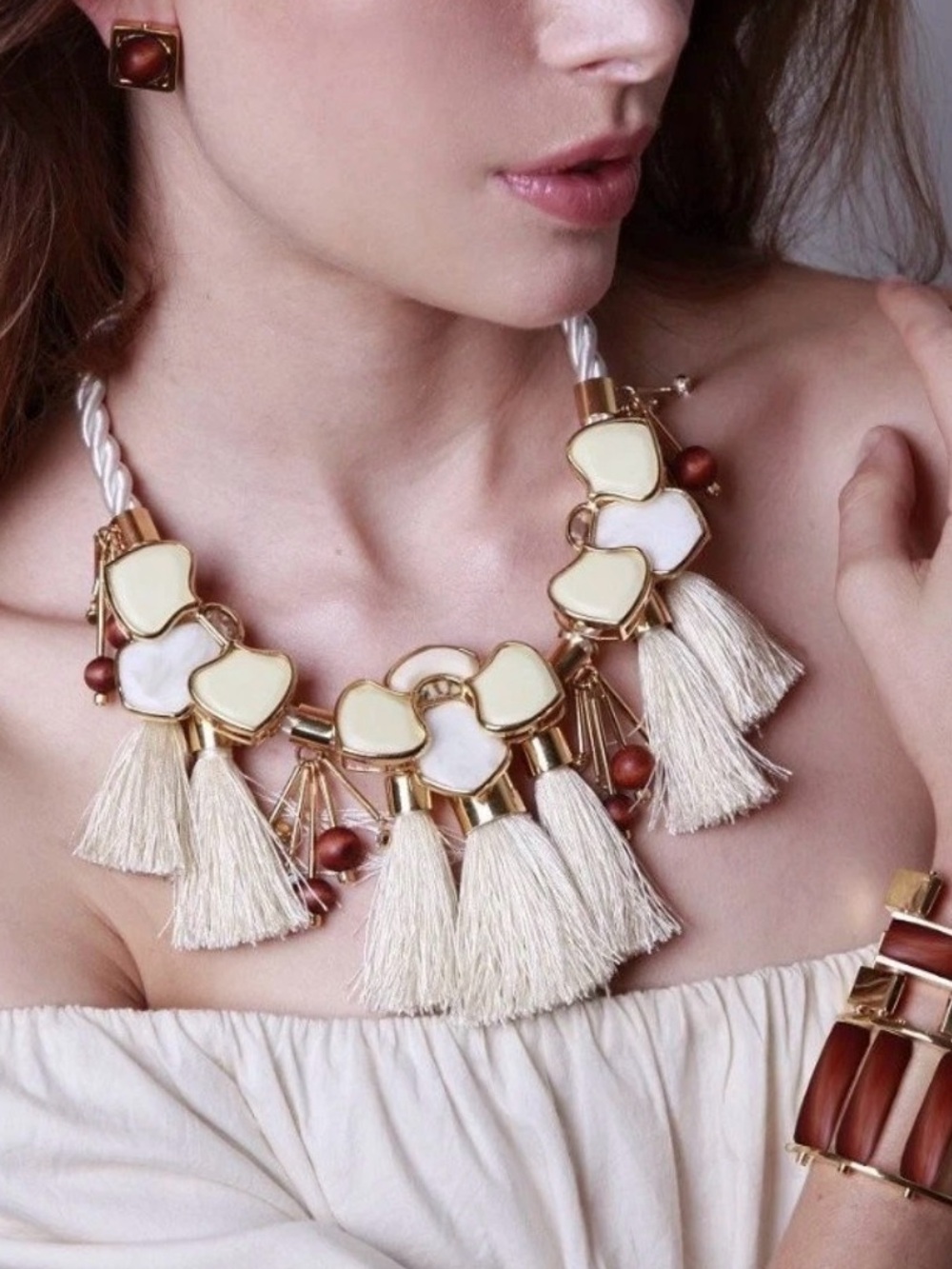 Lele Sadoughi Peking Headdress Necklace. New with tags! Retail $498